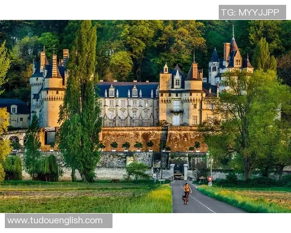 最具浪漫气质的足球明星是谁他背后隐藏的动人故事