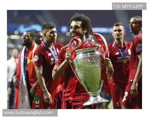 2025年全球足球球星年薪排行榜揭晓 梅西C罗仍居前列